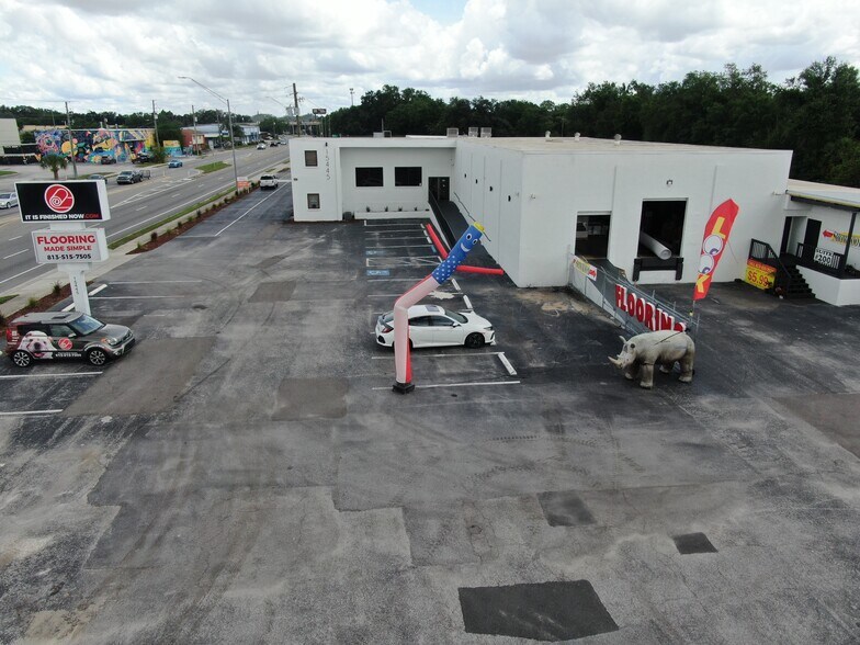 More Photos Of 15445 N Nebraska Ave, Lutz Warehouse For Lease