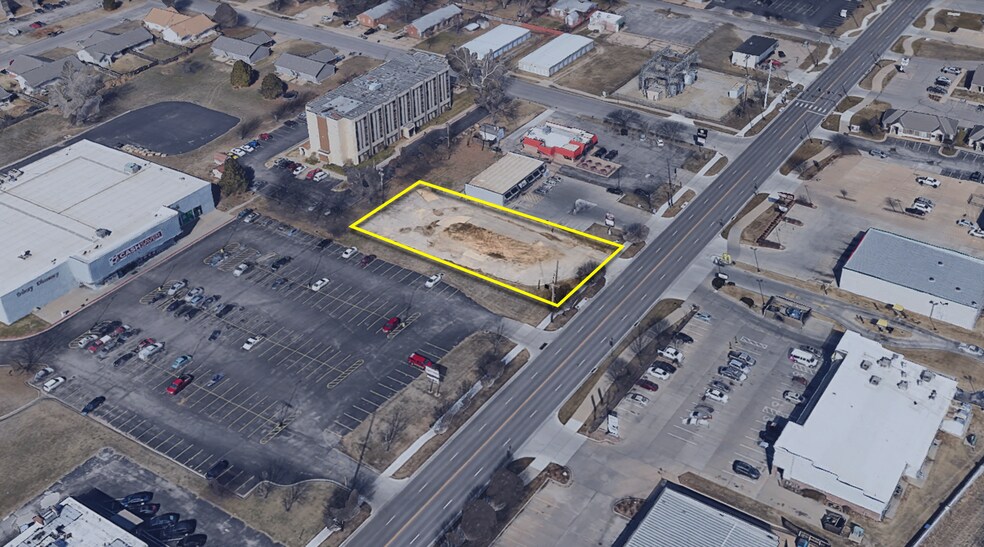 Primary Photo Of 233 N Main St, Haysville Land For Sale