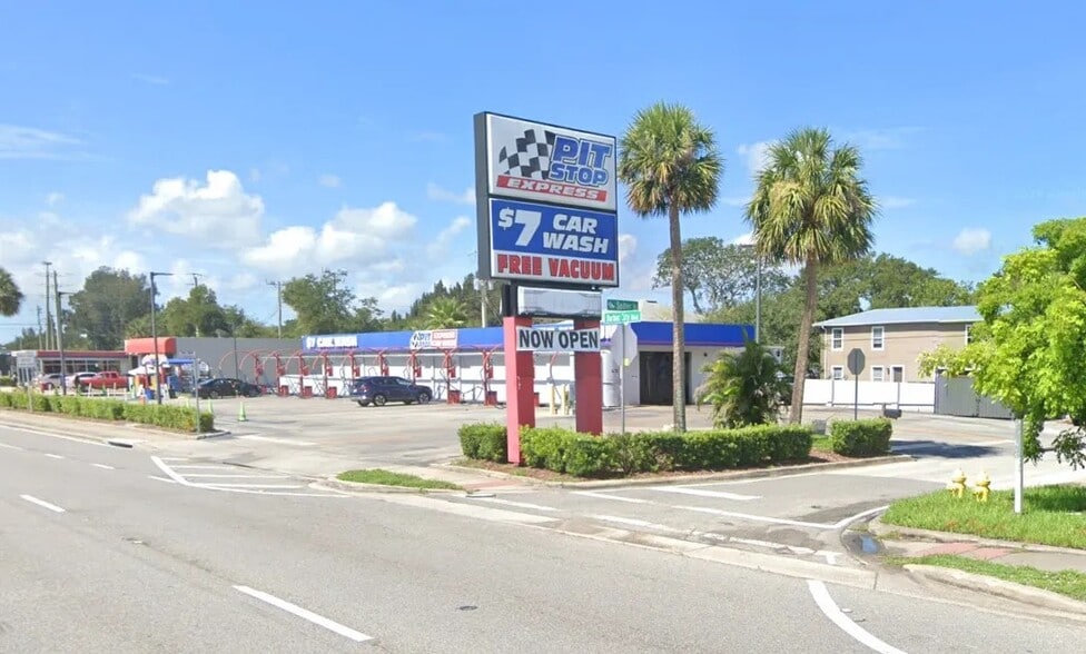 Primary Photo Of 950 N Harbor City Blvd, Melbourne Carwash For Sale
