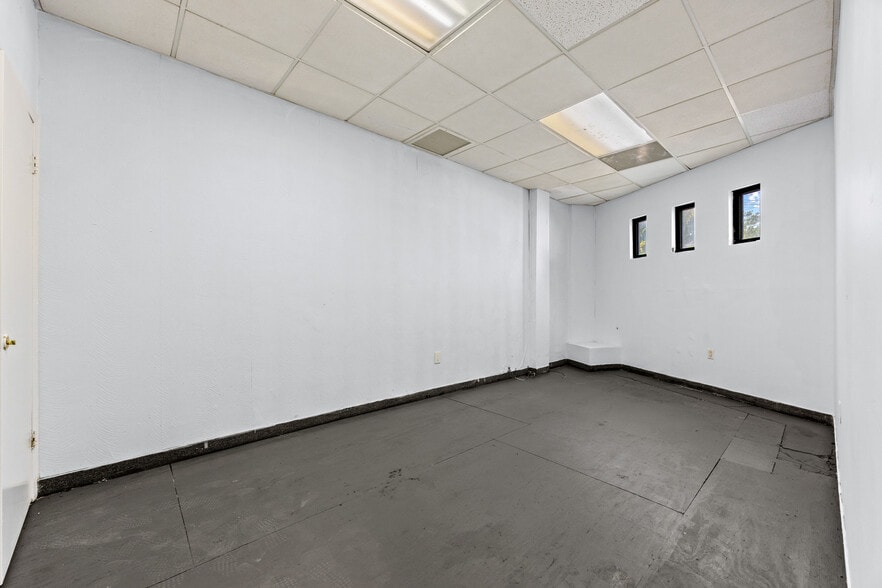 More Photos Of 76-14 Rockaway Blvd, Woodhaven Storefront Retail Residential For Sale