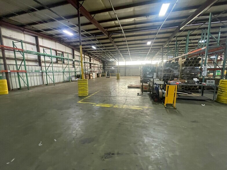More Photos Of 1137 Progress Rd, Suffolk Manufacturing For Lease