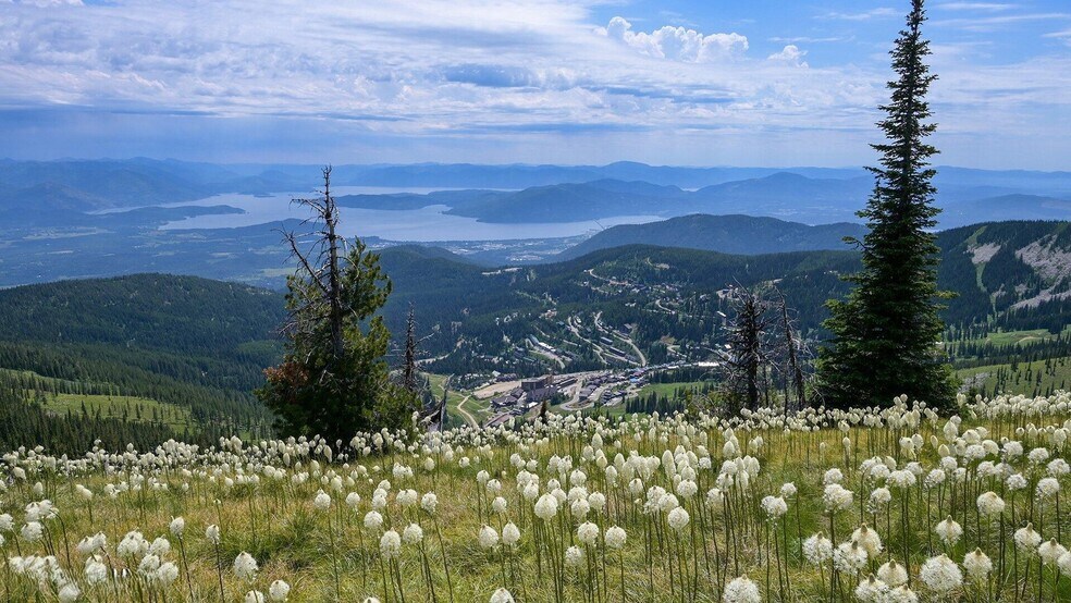 More Photos Of 401 N Stephen St, Clark Fork Storefront Retail Residential For Sale