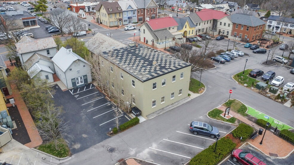 More Photos Of 37 W Bridge St, Dublin Office For Sale