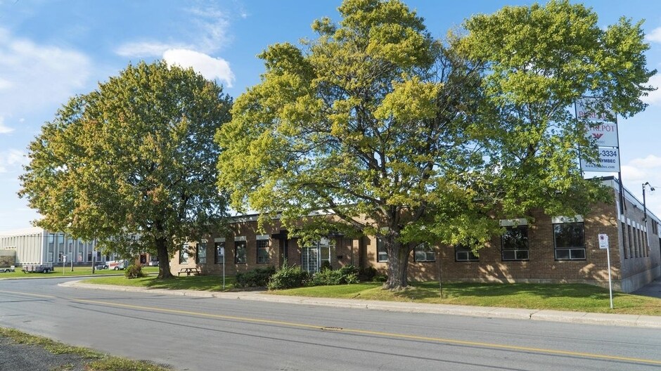 Primary Photo Of 1150 Crois Claire, Lachine Self Storage For Lease