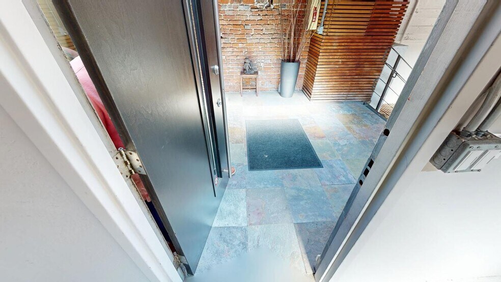 More Photos Of 1015 Battery St, San Francisco Office For Lease