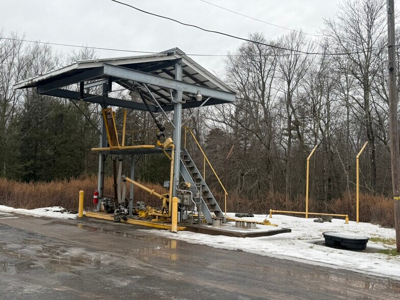 More Photos Of 5073 PA-115, Blakeslee Specialty For Sale