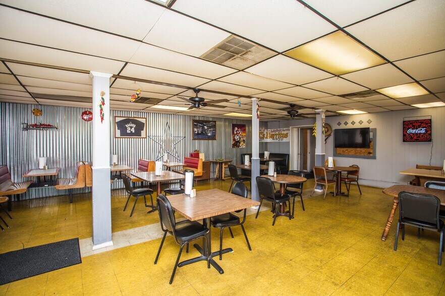 More Photos Of 6313 19th St, Lubbock Fast Food For Sale