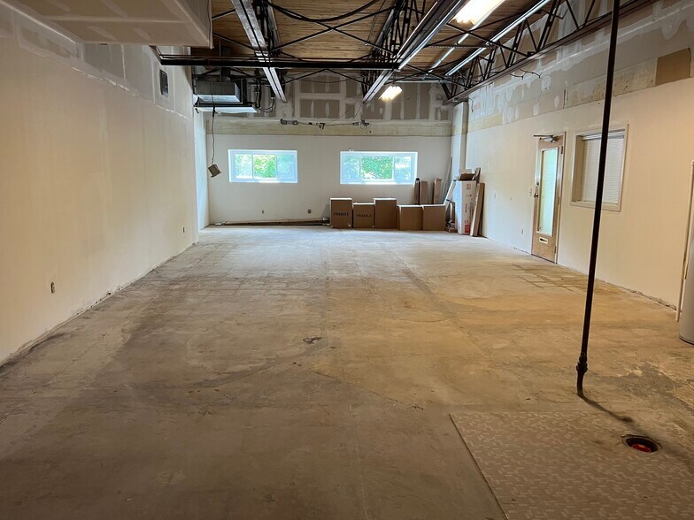 More Photos Of 3000 Dixwell Ave, Hamden Medical For Lease