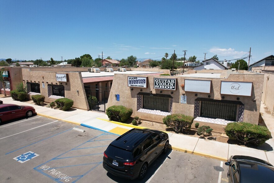 More Photos Of 12064 Jacaranda Ave, Hesperia Office For Lease