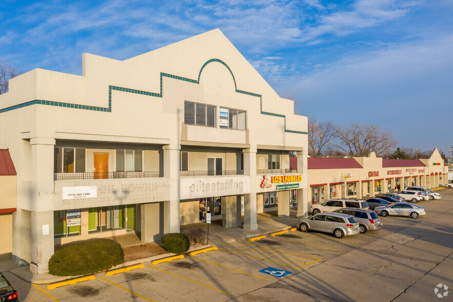 Primary Photo Of 2202-2230 W Algonquin Rd, Rolling Meadows Unknown For Lease