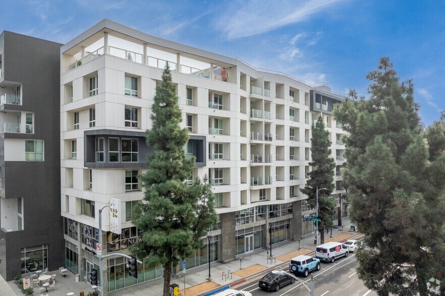 More Photos Of 1200 S Grand Ave, Los Angeles Apartments For Lease