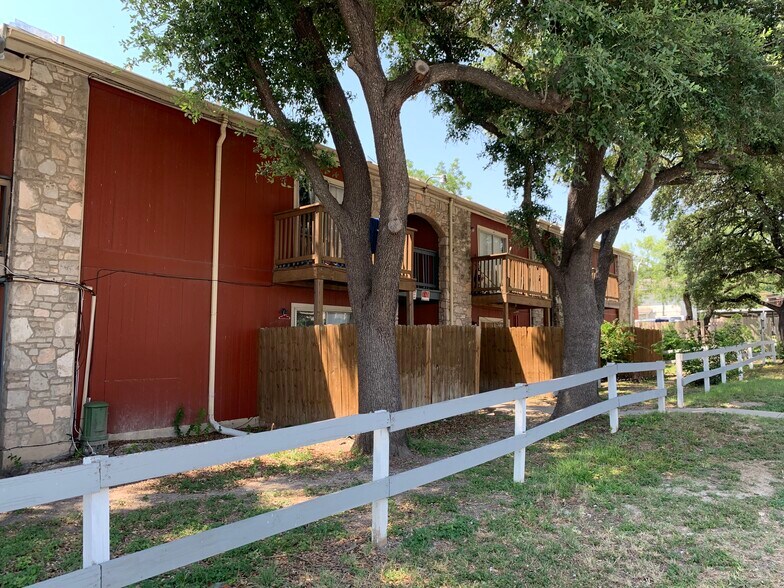 More Photos Of 10806 Baltic Dr, San Antonio Apartments For Sale