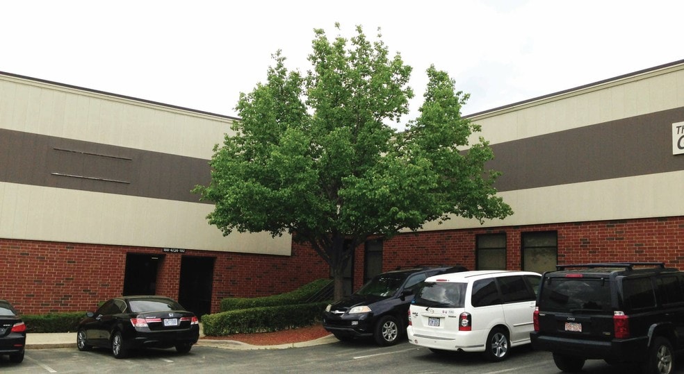 More Photos Of 4724 Hargrove Rd, Raleigh Flex For Lease