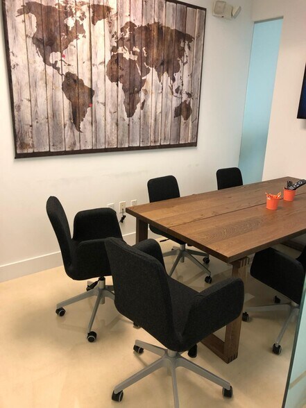 More Photos Of 175 SW 7th St, Miami Medical For Lease