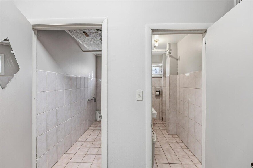 More Photos Of 540 Main St, Keene Office For Sale