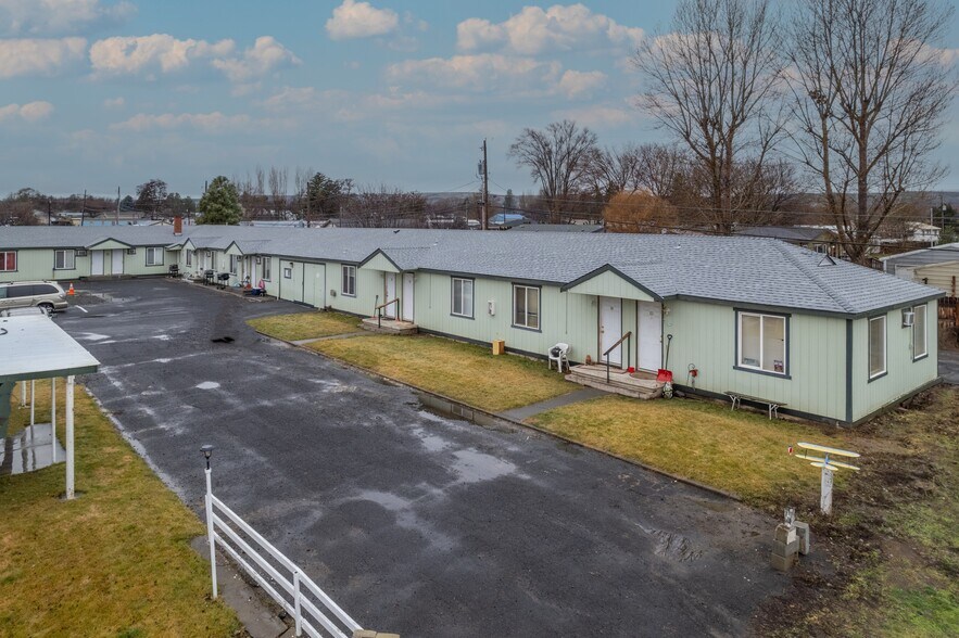 More Photos Of 68 W Hwy 28, Soap Lake Apartments For Sale