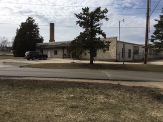 Primary Photo Of 111 N Douglas St, Hortonville Warehouse For Lease