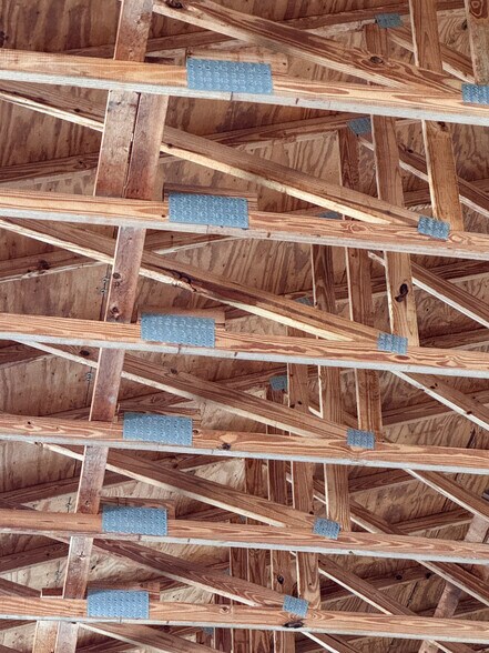 More Photos Of 701 W King St, Cocoa Warehouse For Sale