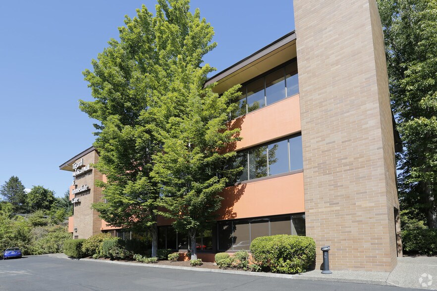 More Photos Of 9735 SW Shady Ln, Tigard Medical For Lease