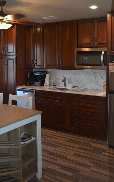 More Photos Of 731 Walker Rd, Great Falls Medical For Sale