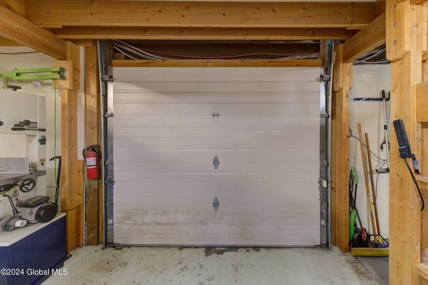 More Photos Of 36 River St, Troy Warehouse For Sale