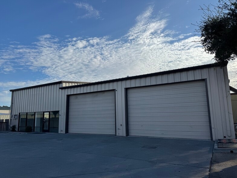 Primary Photo Of 9100 El Camino Real, Atascadero Carwash For Lease