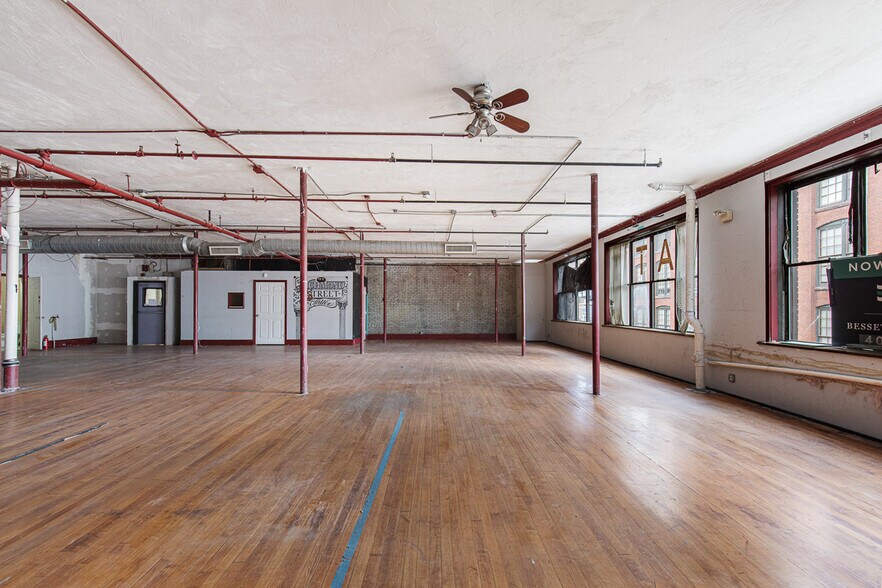 More Photos Of 71 Richmond St, Providence Office Residential For Lease