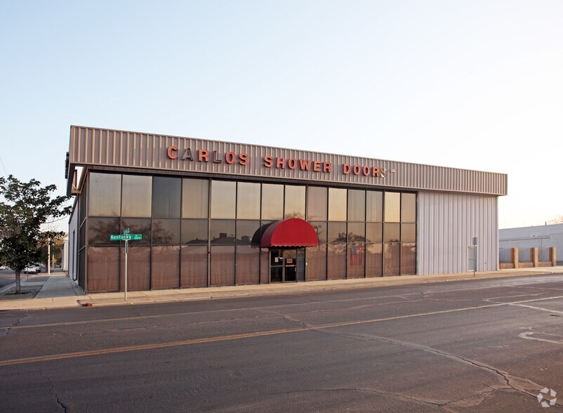 Primary Photo Of 300 Kentucky St, Bakersfield Manufacturing For Lease