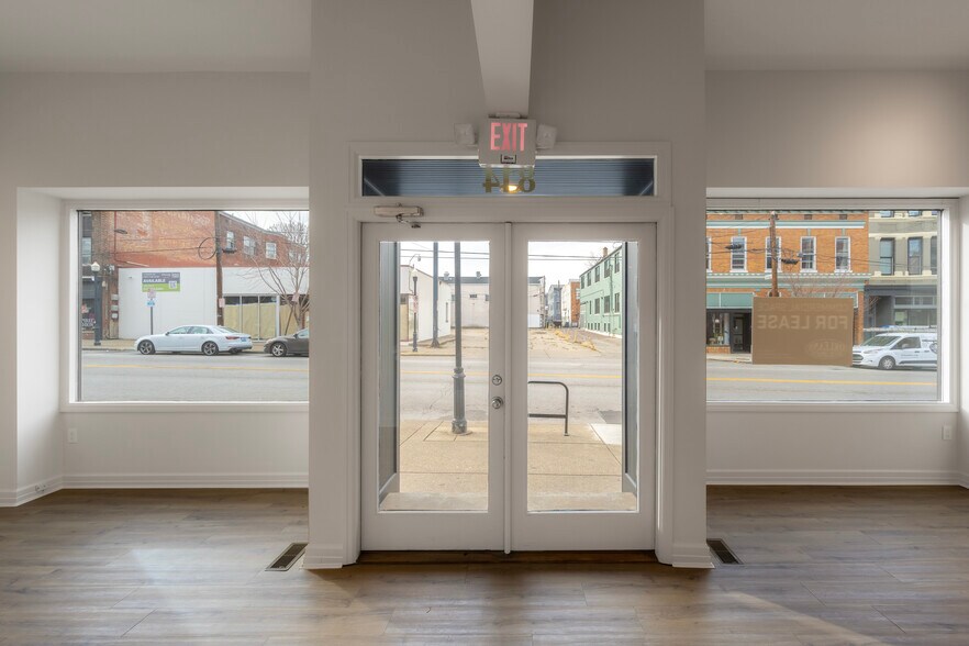 More Photos Of 814 Madison Ave, Covington Office Residential For Lease