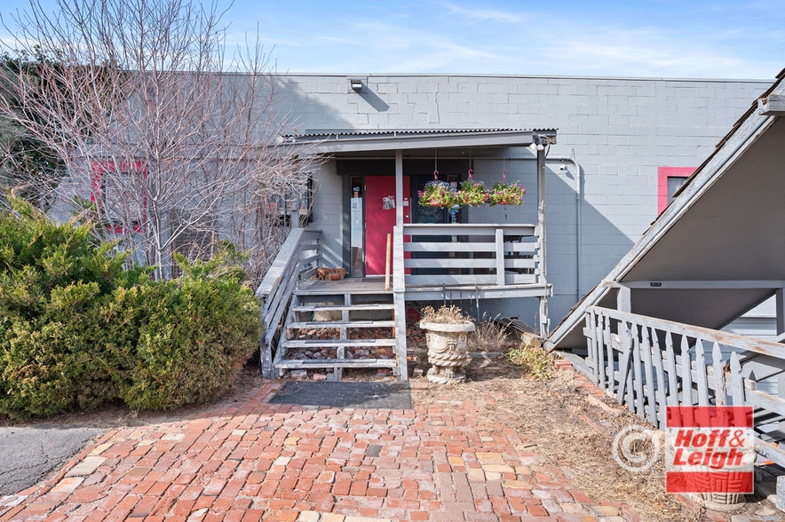 More Photos Of 2109 Broadway St, Colorado Springs Light Distribution For Sale