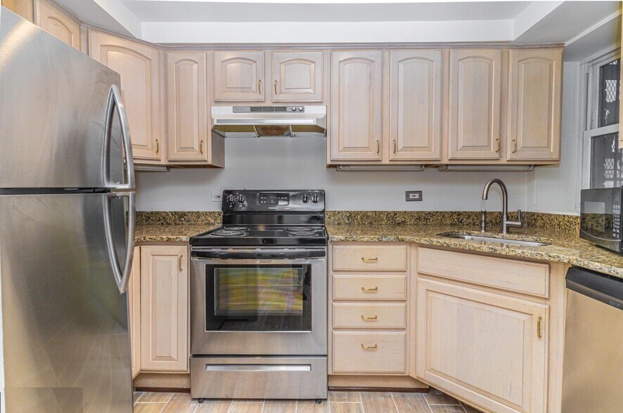 More Photos Of 1755 18th St Nw, Washington Apartments For Sale