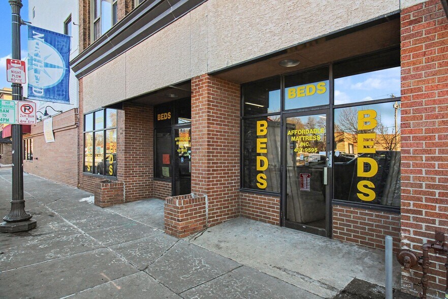 More Photos Of 904 Rice St, Saint Paul Apartments For Lease