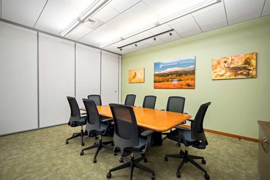 More Photos Of 3113 Olu St, Honolulu Office For Sale