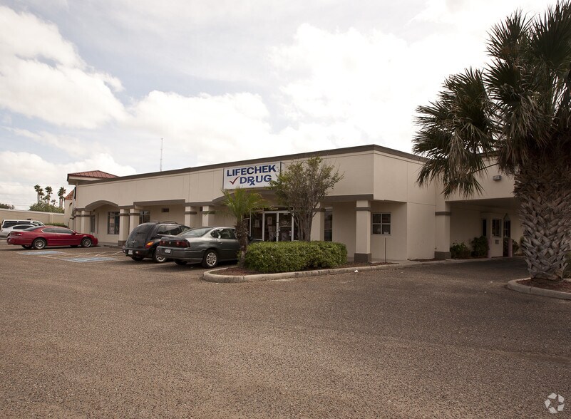 More Photos Of 1623 W Pecan Blvd, McAllen Storefront Retail Office For Lease
