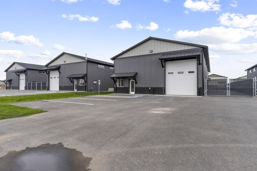 More Photos Of 3493 W Daugharty Loop, Hayden Industrial For Lease