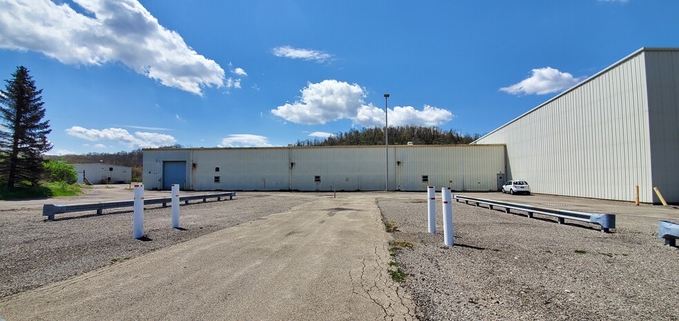 More Photos Of 796 East Butler Rd East Butler Pa 16029, Butler Manufacturing For Lease