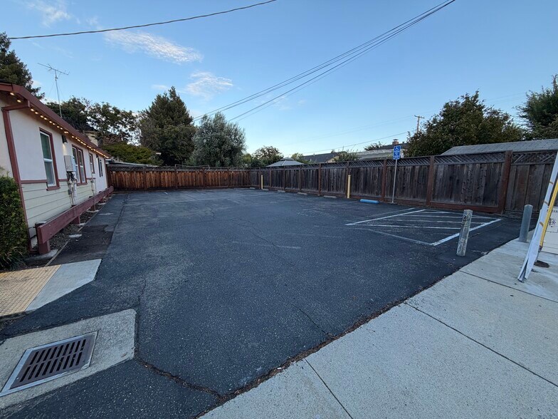 More Photos Of 2498 Stevens Creek Blvd, San Jose Medical For Sale