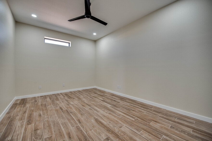 More Photos Of 1714 N FM 1788, Midland Warehouse For Lease