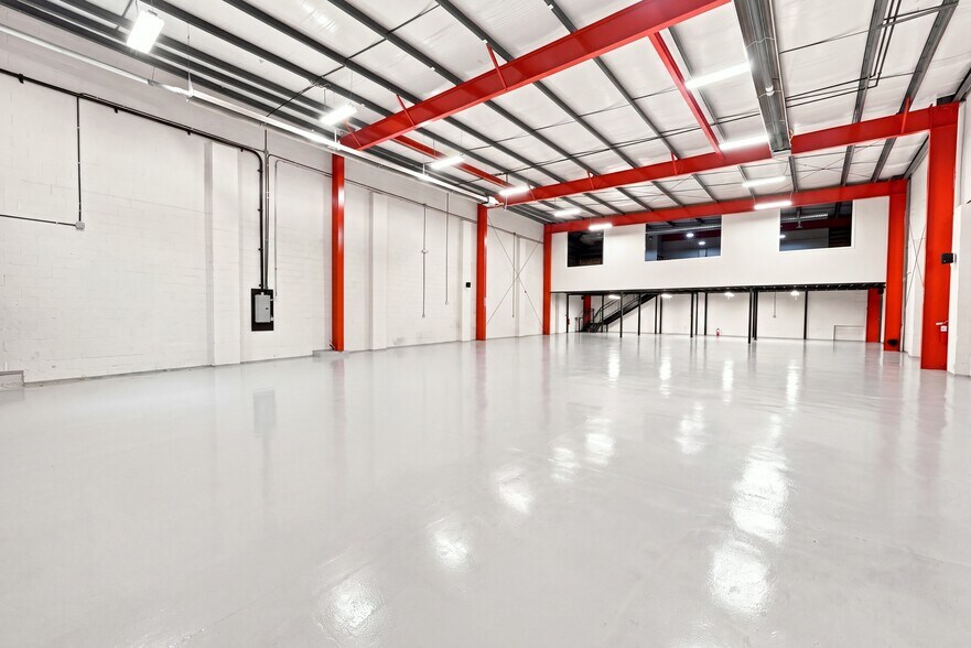 More Photos Of 163-171 Delancy St, Newark Warehouse For Lease