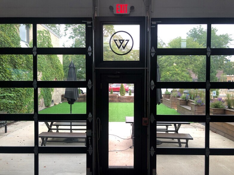 More Photos Of 206 N Main St, Wheaton Storefront Retail Office For Sale