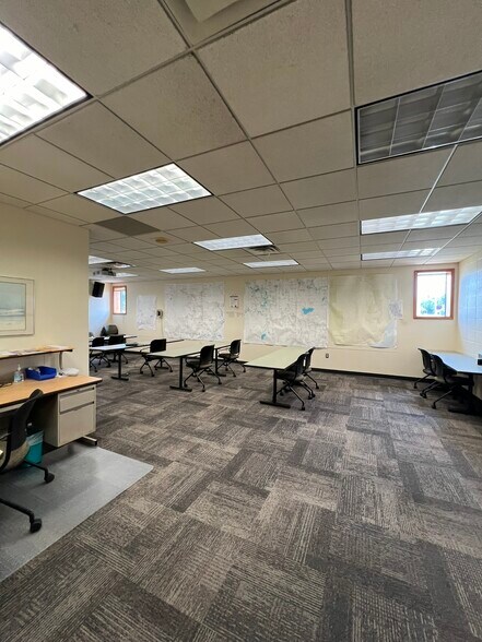 More Photos Of 912 Main St, Wausaukee Warehouse For Sale