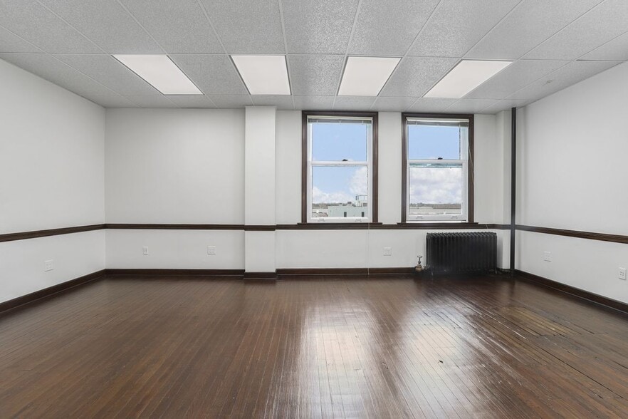 More Photos Of 343 3rd St, Baton Rouge Office For Lease