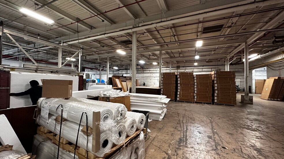 More Photos Of 1727-1801 Union Blvd, Allentown Warehouse For Lease