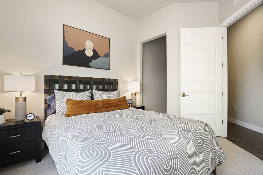 More Photos Of 4055 Inca St, Denver Apartments For Lease