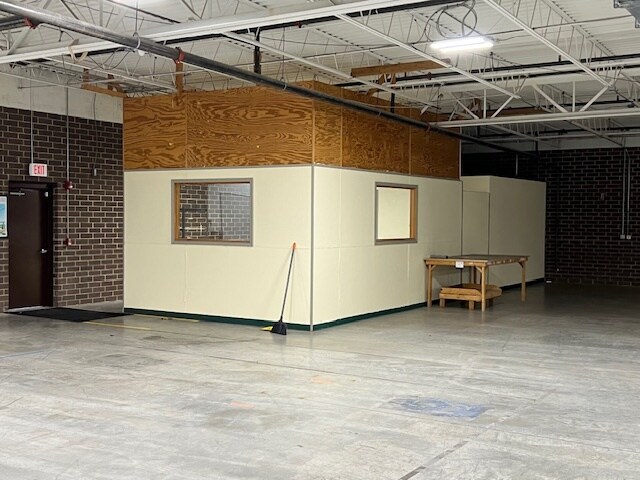 More Photos Of 1211 Keisler Rd SE, Conover Warehouse For Lease