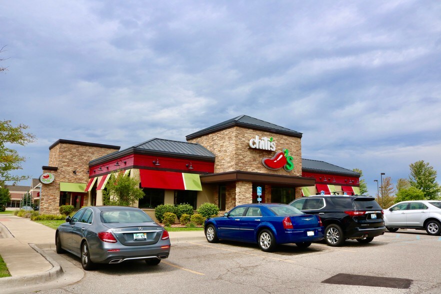 More Photos Of 5709-5773 E 12 Mile Rd, Warren Unknown For Lease