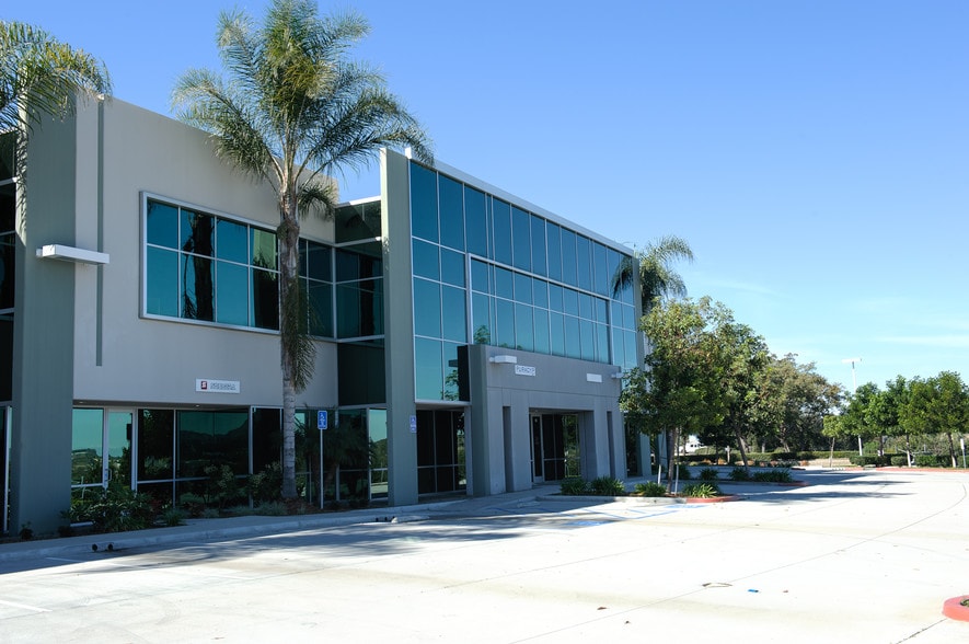 More Photos Of 5900 Sea Lion Pl, Carlsbad Warehouse For Lease