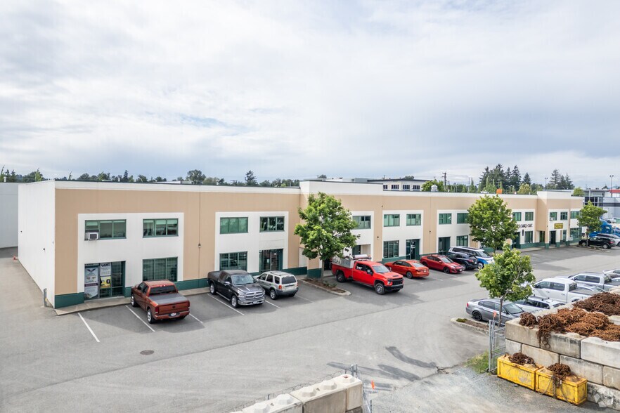 More Photos Of 30468 Great Northern Ave, Abbotsford Warehouse For Lease