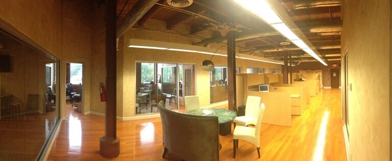 More Photos Of 1553-1557 Madison Ave, Memphis Storefront Retail Office For Sale