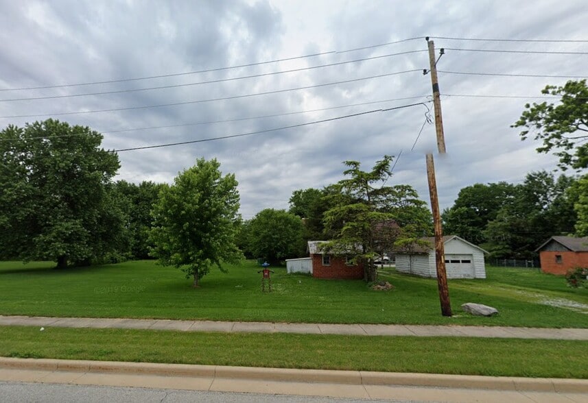 More Photos Of 1204 N Graham Rd, Greenwood Land For Sale